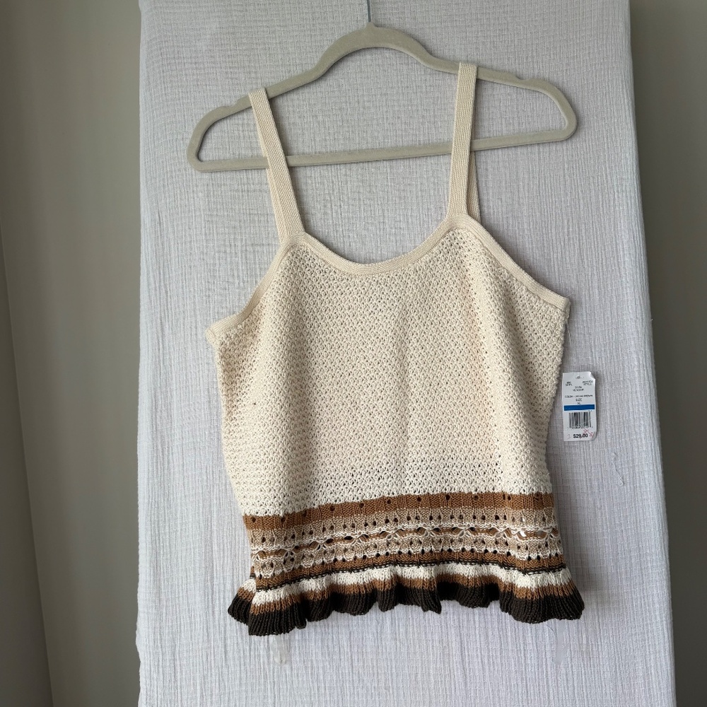 Major Major Crochet  Tank NWT Strappy with ruffle bottom Sz XL